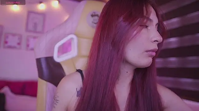 Snapshot of Rebecah_1 chatting on 19, 12, 2025 Rebecah 1 online show from 19, 12, 2025