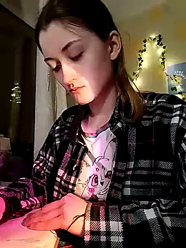 LillySvon online show from 8, 4, 2026