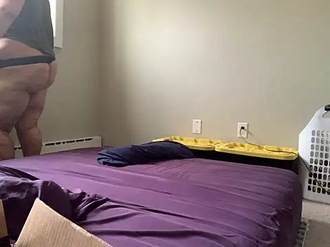 taydeebear online show from 28, 10, 2025