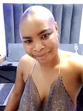 Snapshot of Sultry_Pet chatting on 16, 10, 2025 Sultry Pet online show from 16, 10, 2025