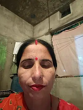 Snapshot of Hot_liya54 chatting on 28, 9, 2025 Hot liya54 online show from 28, 9, 2025