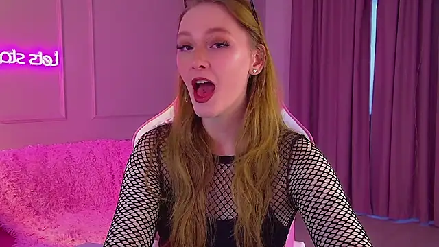 AgataFoxley online show from 18, 1, 2026