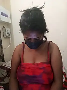 Snapshot of HAANNIAA chatting on 21, 11, 2025 HAANNIAA online show from 21, 11, 2025