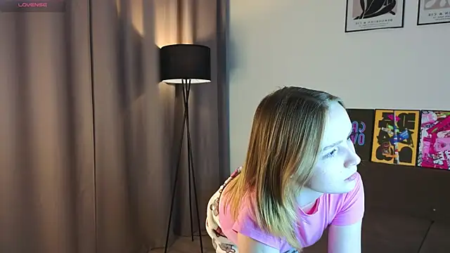 Snapshot of VinnieSerrano chatting on 22, 9, 2025 VinnieSerrano online show from 22, 9, 2025