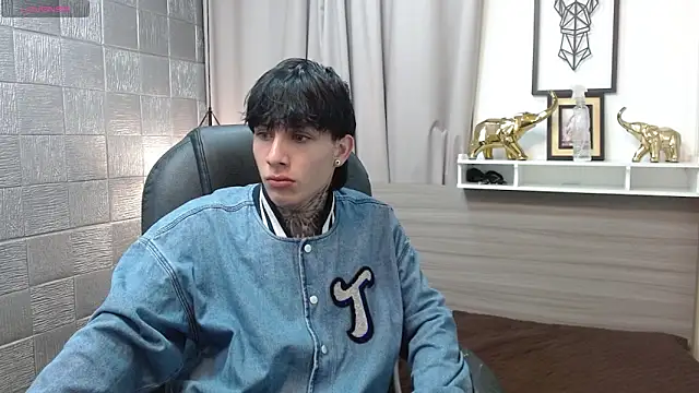 Iantwink18 online show from 24, 2, 2026