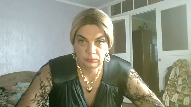 NiraFrost online show from 25, 10, 2025