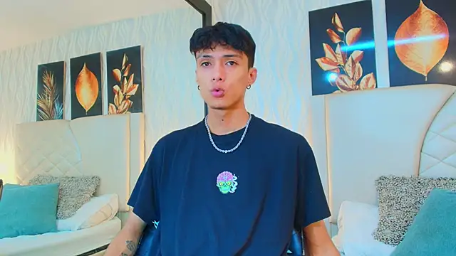 Lean Portman online show from 19, 9, 2025