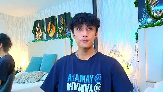 Lean Portman online show from 4, 12, 2025