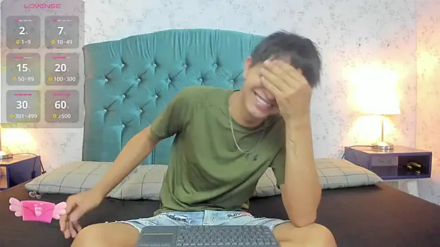 Snapshot of arion_sherwind chatting on 23, 9, 2025 arion sherwind online show from 23, 9, 2025