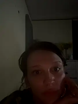 Crooked Angel online show from 13, 11, 2025