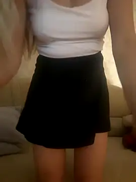 Nikihot   online show from 24, 10, 2025