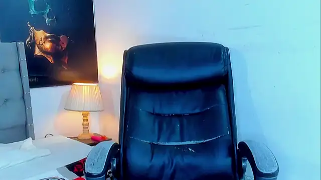 megan rousexx online show from 16, 10, 2025