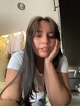 Snapshot of Angeldusttt chatting on 13, 9, 2025 Angeldusttt online show from 13, 9, 2025