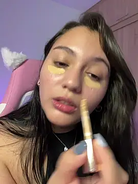 Snapshot of Angeldusttt chatting on 5, 2, 2026 Angeldusttt online show from 5, 2, 2026