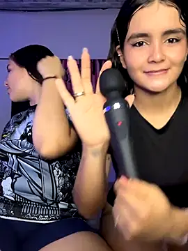 Ashley and Zoe online show from 27, 9, 2025