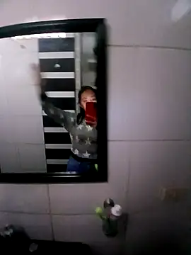 Snapshot of Venuxx chatting on 14, 12, 2025 Venuxx online show from 14, 12, 2025