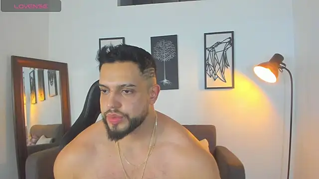 Snapshot of Justin_kingX7 chatting on 7, 11, 2025 Justin kingX7 online show from 7, 11, 2025