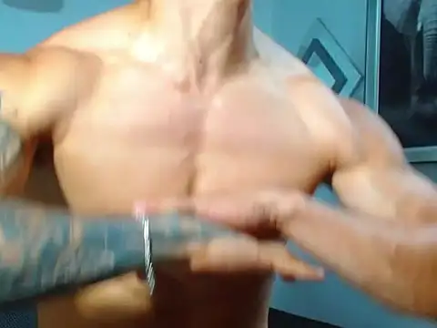 Snapshot of adrian_ray chatting on 25, 9, 2025 adrian ray online show from 25, 9, 2025