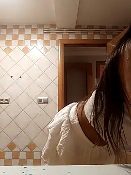 Estefi25xh online show from 2, 10, 2025