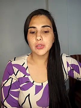 Snapshot of kariciasecreta chatting on 12, 9, 2025 kariciasecreta online show from 12, 9, 2025