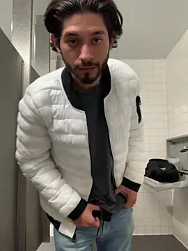 Snapshot of pitudo1313wuero chatting on 2, 2, 2026 pitudo1313wuero online show from 2, 2, 2026