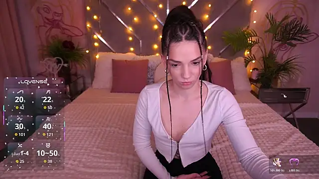 MirielleNymph online show from 16, 3, 2026