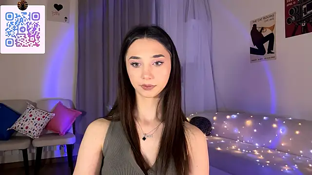 Snapshot of LinaMour chatting on 24, 6, 2026 LinaMour online show from 24, 6, 2026
