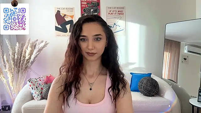 Snapshot of LinaMour chatting on 14, 7, 2026 LinaMour online show from 14, 7, 2026