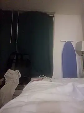 Cocoaversace302 online show from 13, 9, 2025