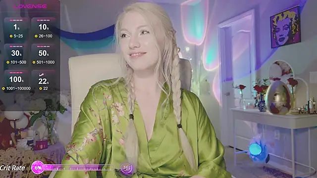 Snapshot of Talulaa chatting on 8, 3, 2025 Talulaa online show from 8, 3, 2025