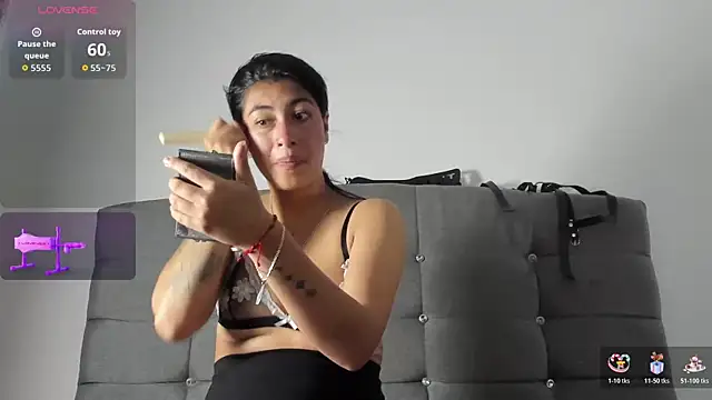 Snapshot of Dalilasub_AH chatting on 17, 10, 2025 Dalilasub AH online show from 17, 10, 2025