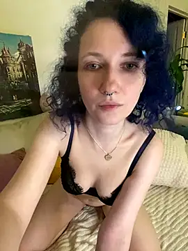 Snapshot of Kitty_Kisss chatting on 6, 11, 2025 Kitty Kisss online show from 6, 11, 2025