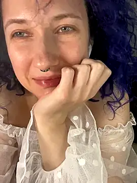 Snapshot of Kitty_Kisss chatting on 10, 11, 2025 Kitty Kisss online show from 10, 11, 2025