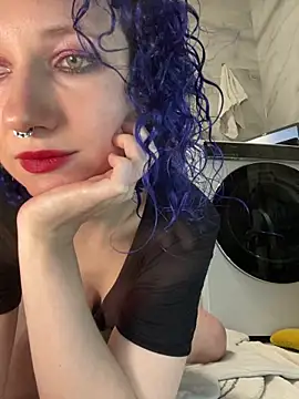 Snapshot of Kitty_Kisss chatting on 18, 11, 2025 Kitty Kisss online show from 18, 11, 2025