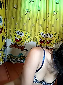 Snapshot of UrSweetAsianLady_02 chatting on 27, 10, 2025 UrSweetAsianLady 02 online show from 27, 10, 2025