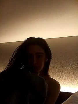 Snapshot of freakylittlebitch69 chatting on 24, 9, 2025 freakylittlebitch69 online show from 24, 9, 2025
