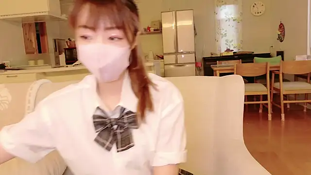 Snapshot of SUZU_1201 chatting on 1, 11, 2025 SUZU 1201 online show from 1, 11, 2025