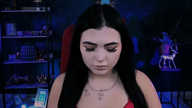 NaomiWilsons online show from 14, 12, 2025