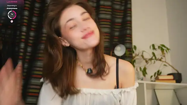 Snapshot of ttragedienne chatting on 2, 12, 2025 ttragedienne online show from 2, 12, 2025