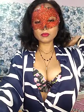 Snapshot of yours_sugar_babe chatting on 8, 11, 2025 yours sugar babe online show from 8, 11, 2025