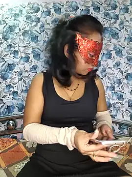 Snapshot of yours_sugar_babe chatting on 19, 11, 2025 yours sugar babe online show from 19, 11, 2025