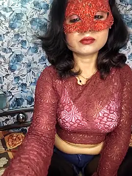 Snapshot of yours_sugar_babe chatting on 24, 11, 2025 yours sugar babe online show from 24, 11, 2025