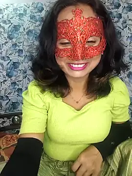 Snapshot of yours_sugar_babe chatting on 27, 11, 2025 yours sugar babe online show from 27, 11, 2025