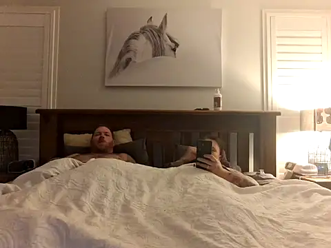 Snapshot of brokecountrylads chatting on 19, 10, 2025 brokecountrylads online show from 19, 10, 2025