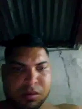 Snapshot of Darwinmoreno chatting on 10, 11, 2025 Darwinmoreno online show from 10, 11, 2025