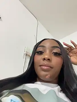 zaracollins01 online show from 25, 2, 2026