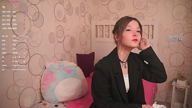 DongMolt online show from 28, 11, 2025