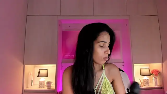 LexxaQueen online show from 26, 11, 2025