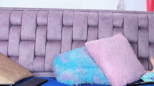 Alexa-Hunter online show from 29, 10, 2025