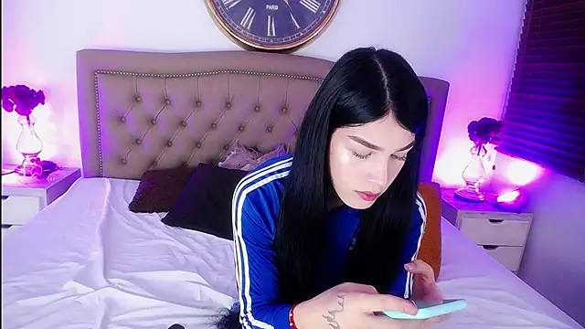 AuroraRicci online show from 2, 10, 2025